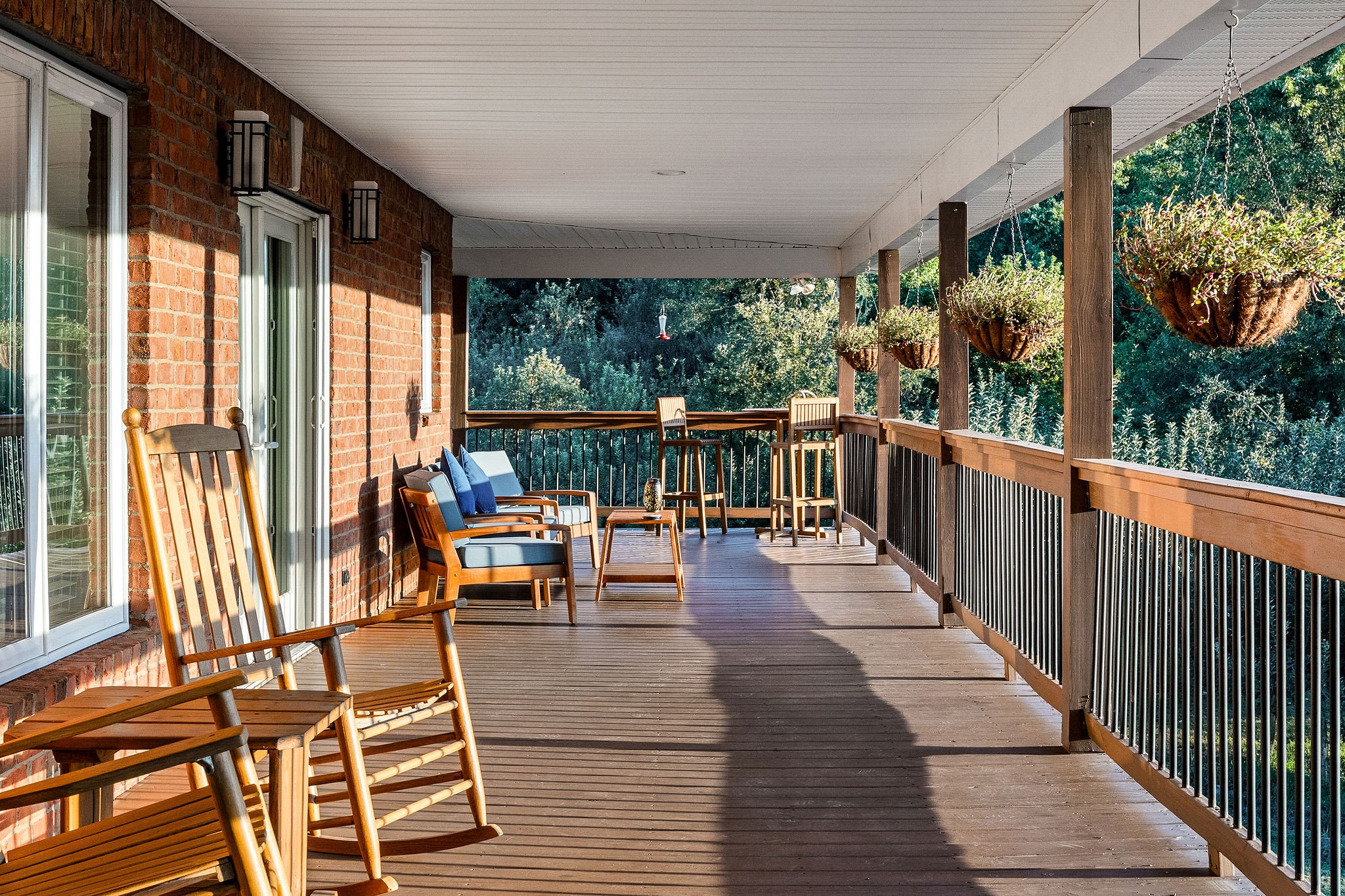 574 Hayes Ridge Rd