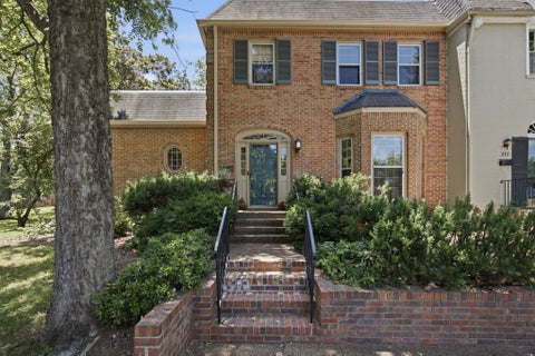 Photo of 4400 Belmont Park Ter #251, Nashville, TN 37215 (MLS # 3304305)