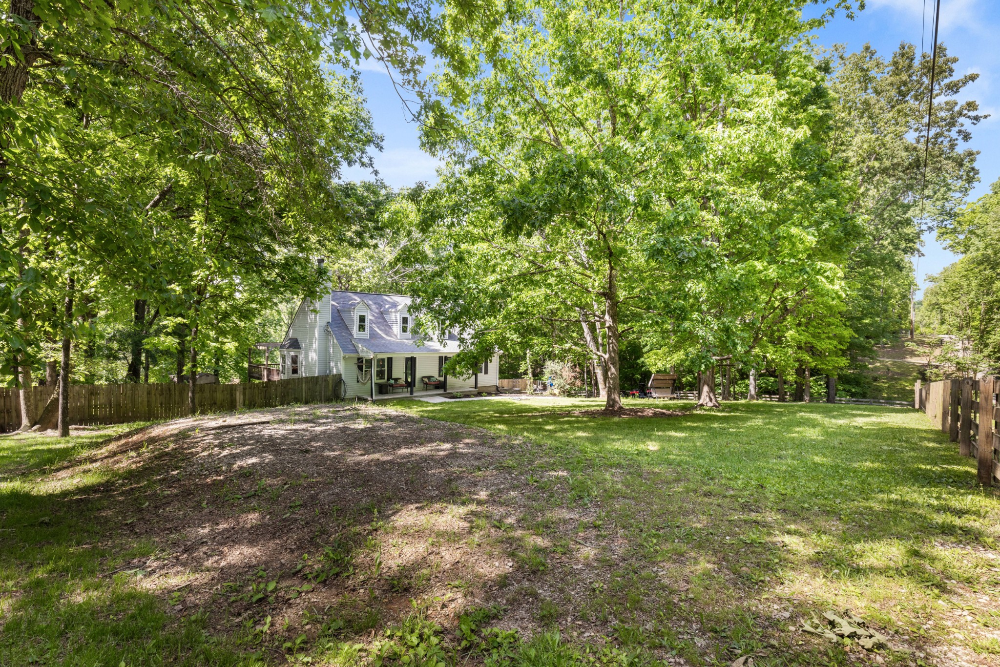 206 Brookwood Dr
