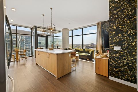 1212 Demonbreun St 1802 Nashville TN 37203