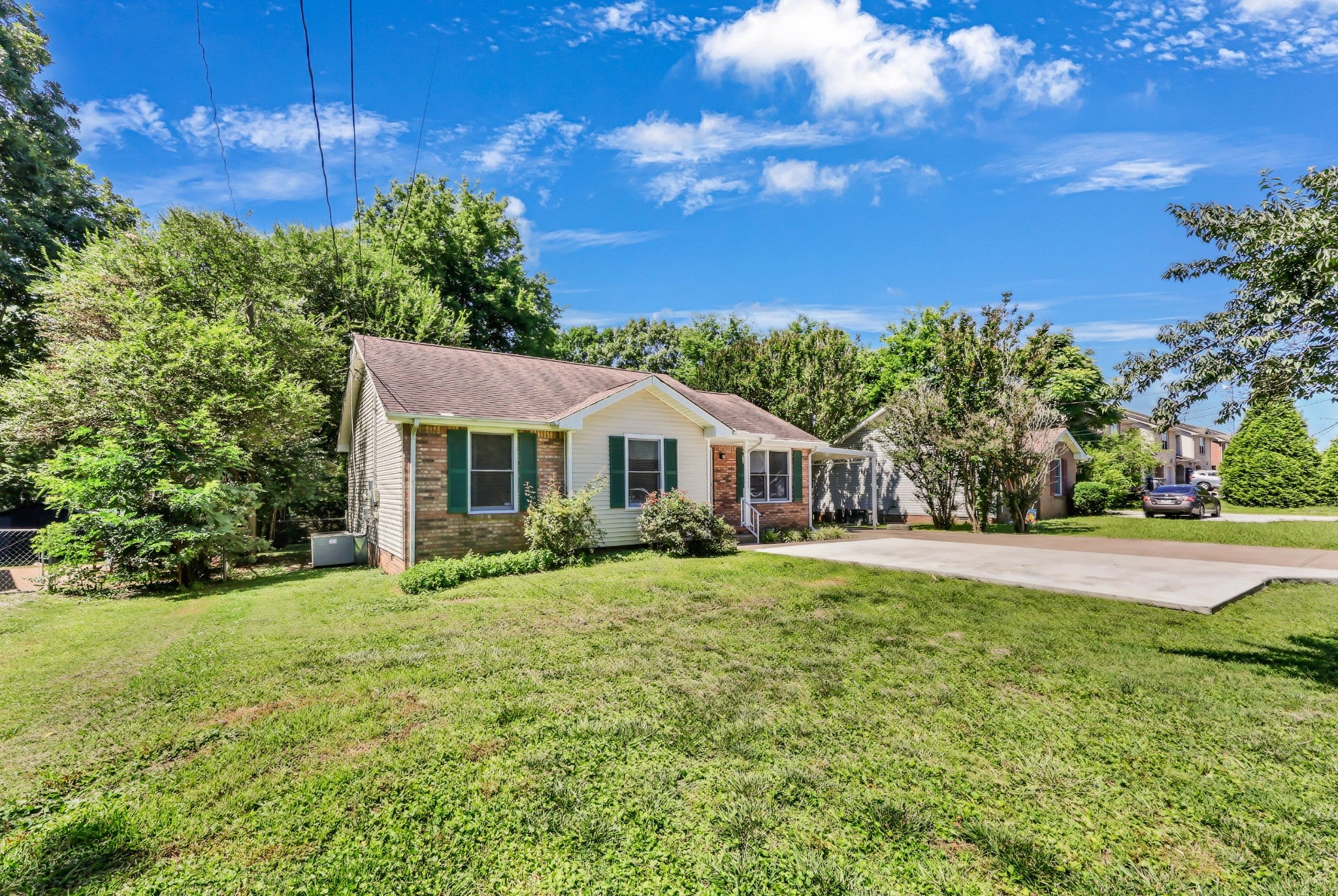 748 Needmore Rd