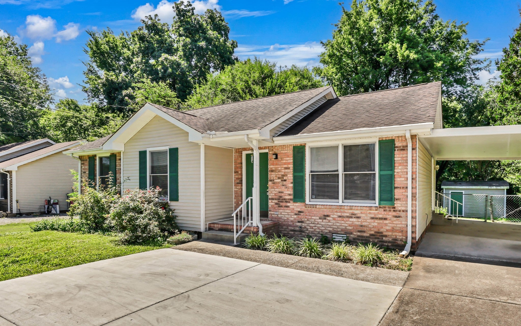 748 Needmore Rd