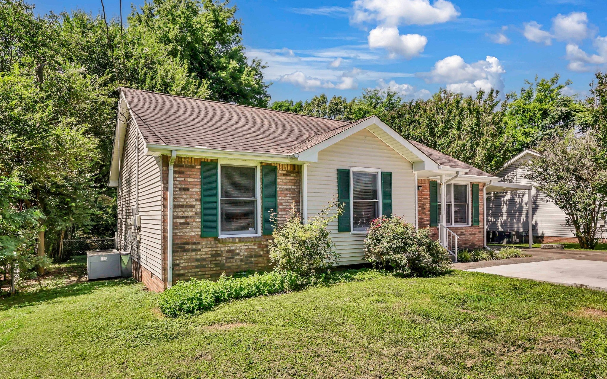 748 Needmore Rd