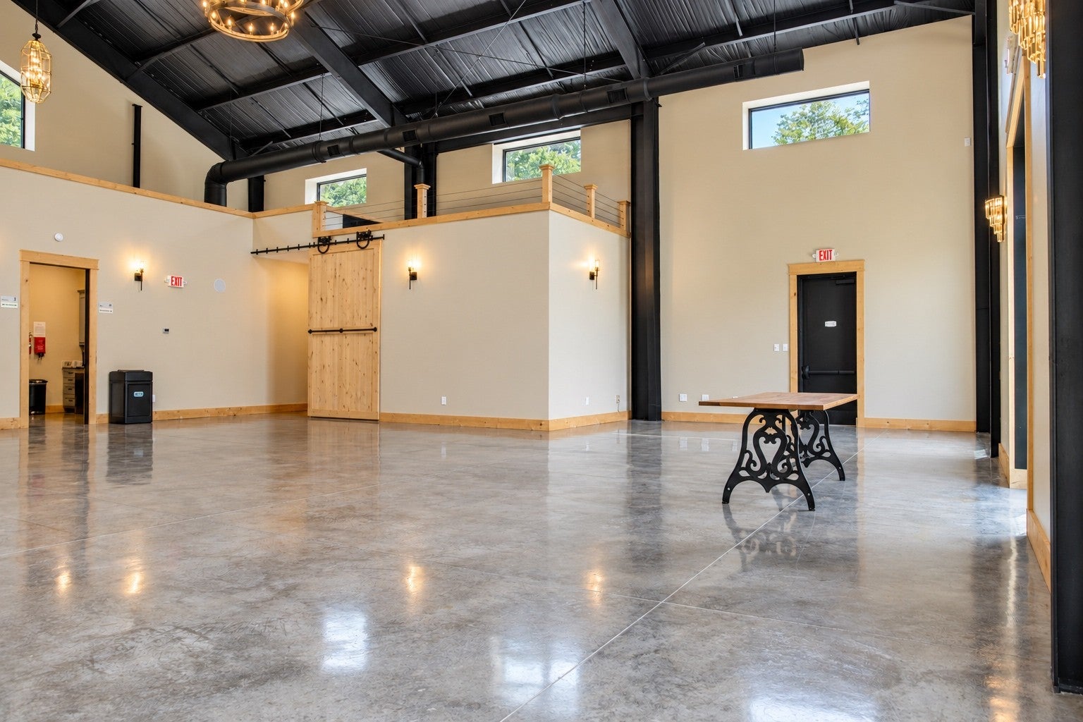 578 Happy Valley Rd