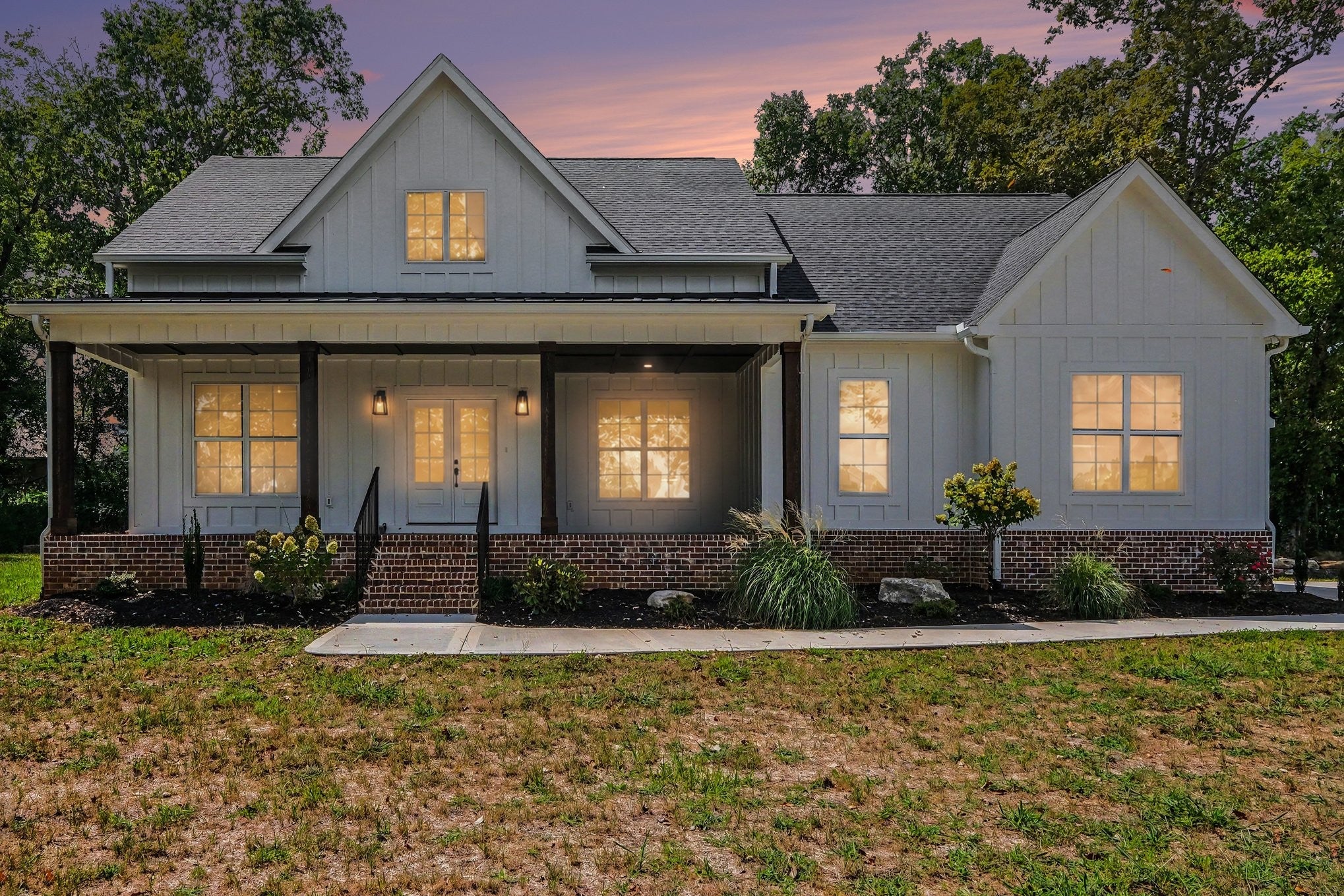 4881 Woodbury Pike