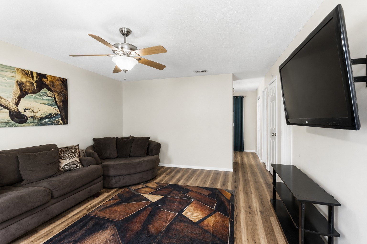 702 Enon Springs Rd W