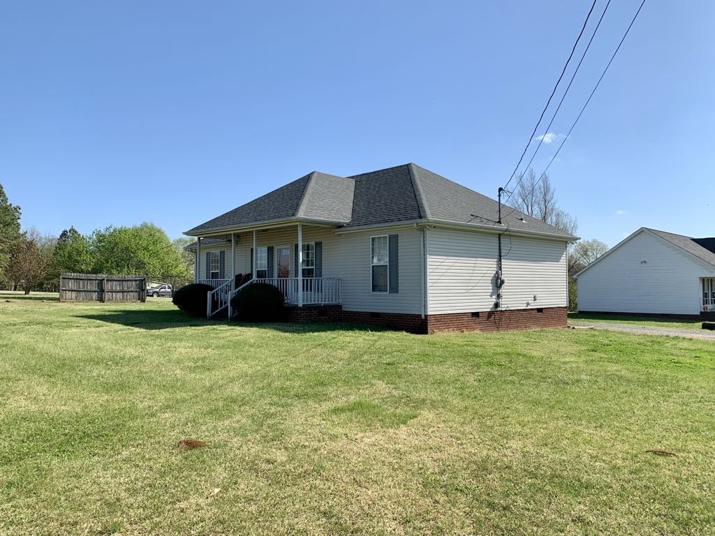 2 Merideth Lynn Rd
