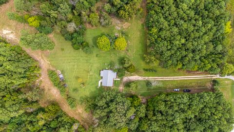 1189 W Main Street Hohenwald TN 38462