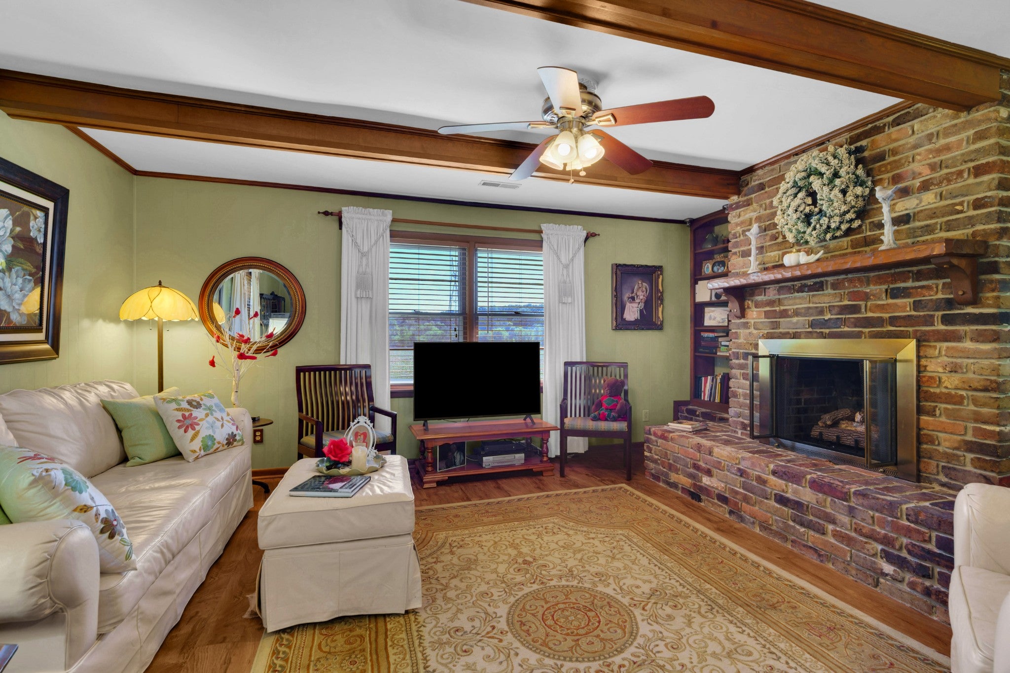 454 Redbud Cir