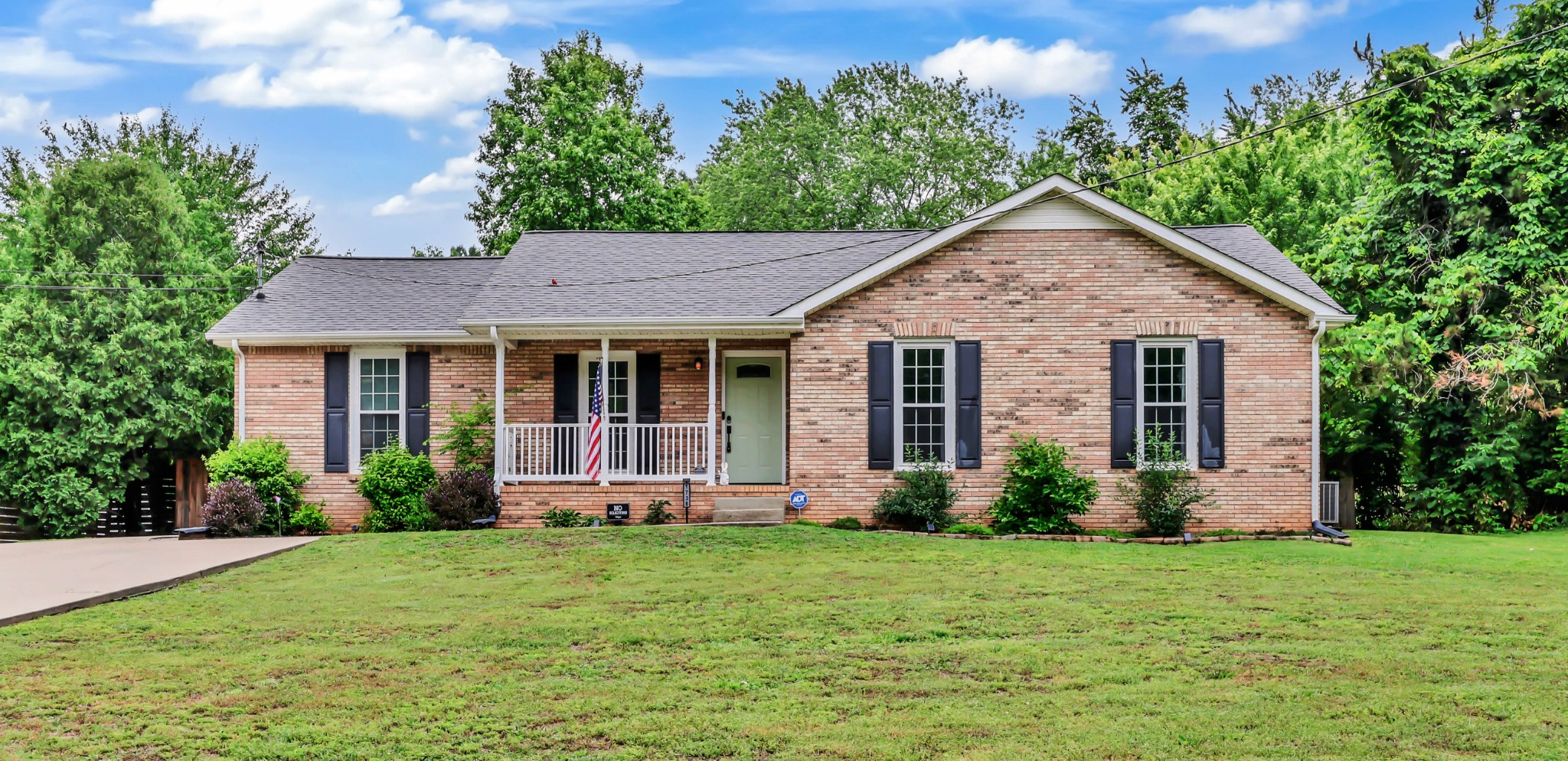 1738 Broadripple Dr
