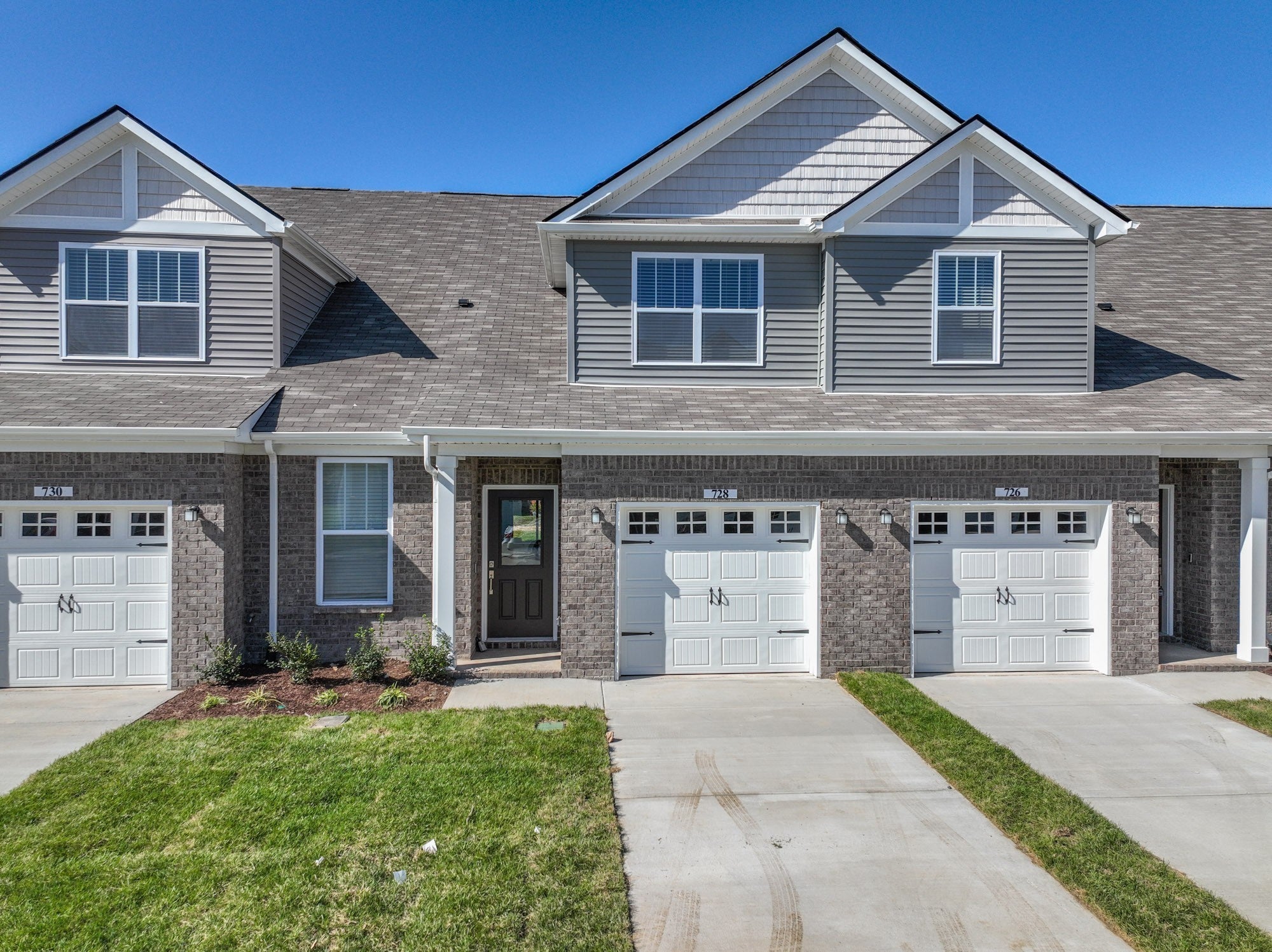 Photo 1 of 48 — 728 Mickelson Way, Lebanon, TN 37087