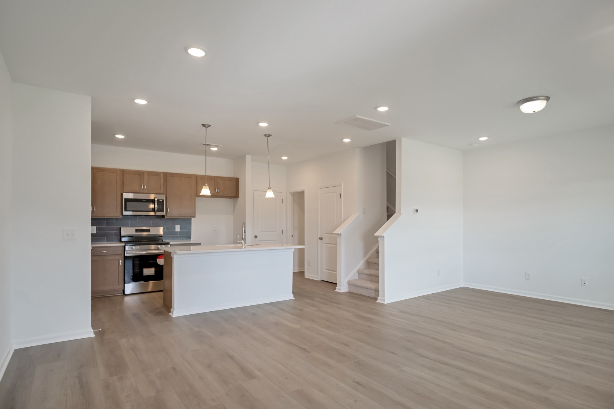 338 Canonbury Dr