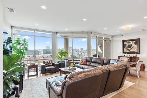 Photo of 20 Rutledge St #504, Nashville, TN 37210 (MLS # 3167623)