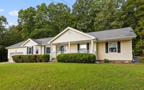 Photo of 9004 Wilma Drive, Chattanooga, TN 37421 (MLS # 3626964)