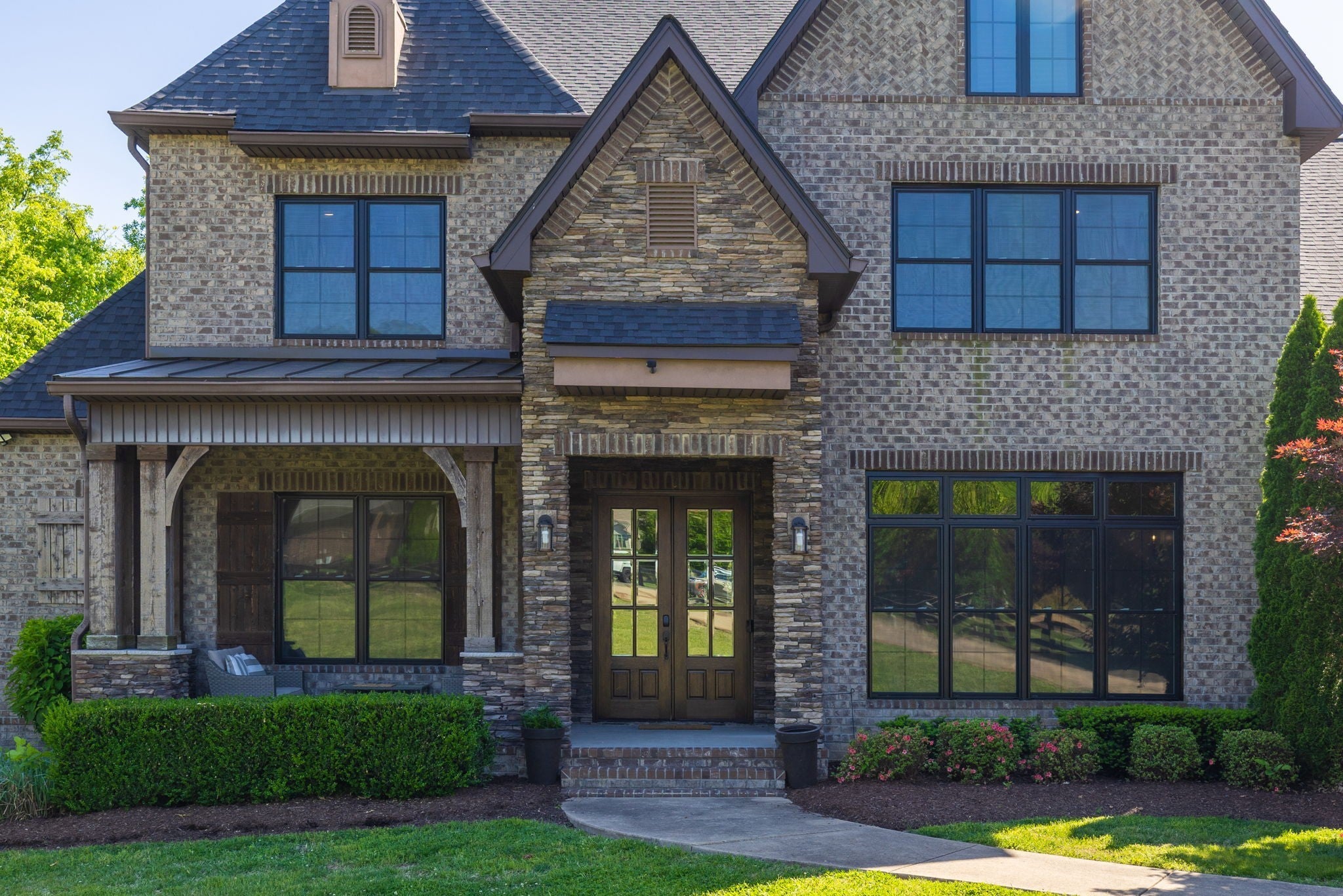 2713 Deer Haven Ct