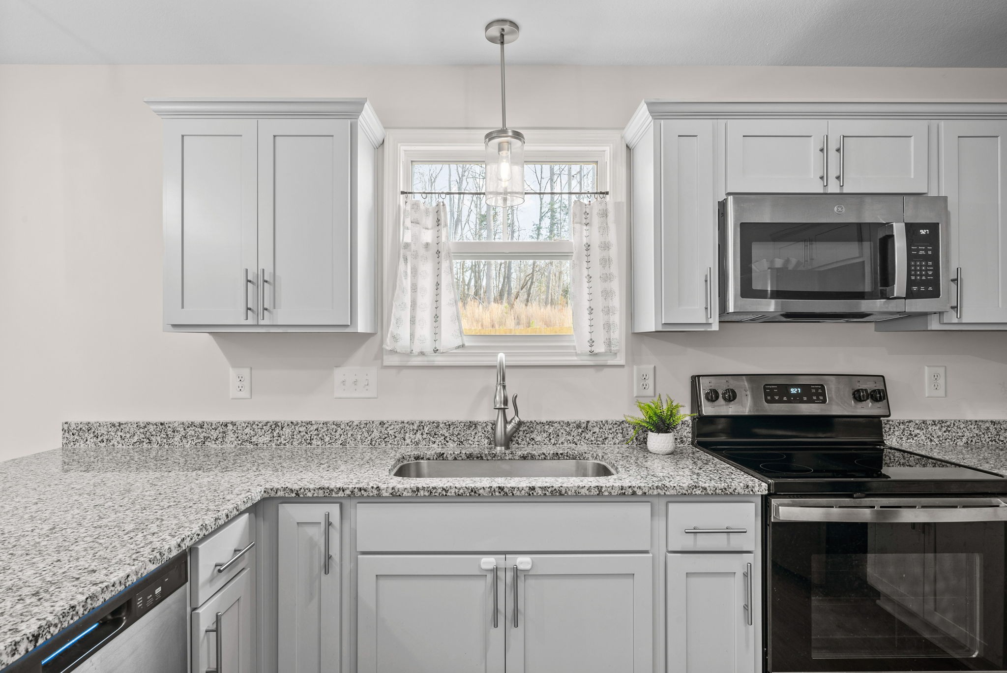 287 Quarry Overlook Way