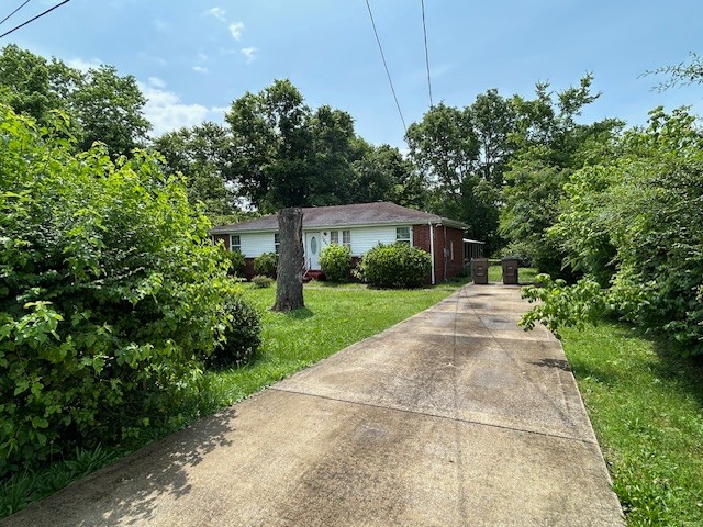 3007 Hummingbird Dr