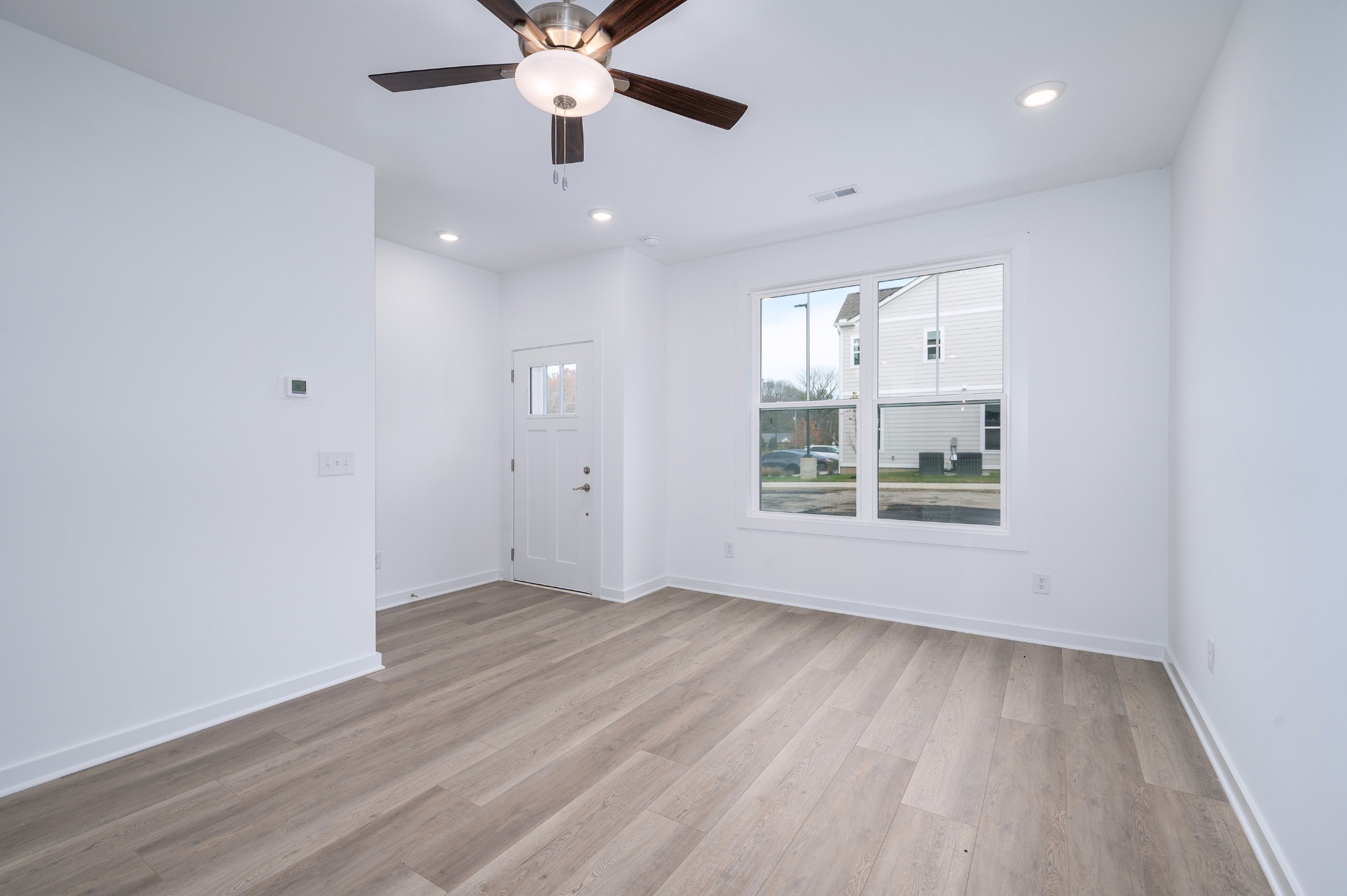 1170 S Dickerson Rd 23