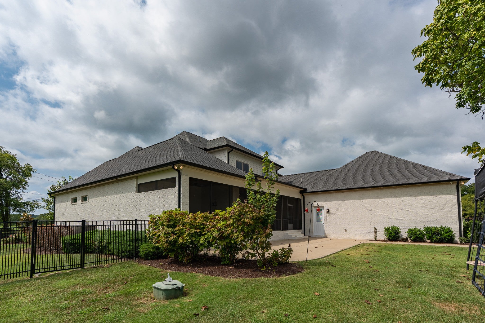 2070 Swamp Leanna Rd