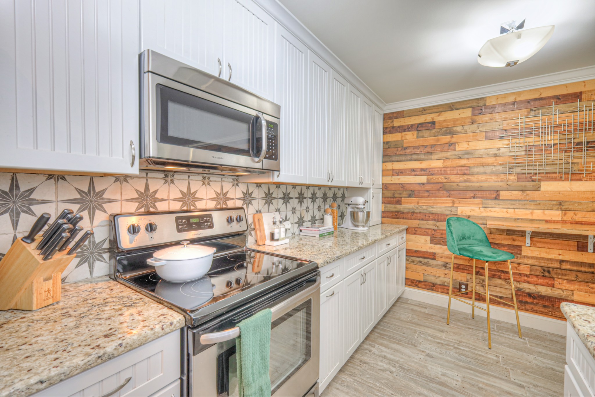 4425 Westlawn Dr B103