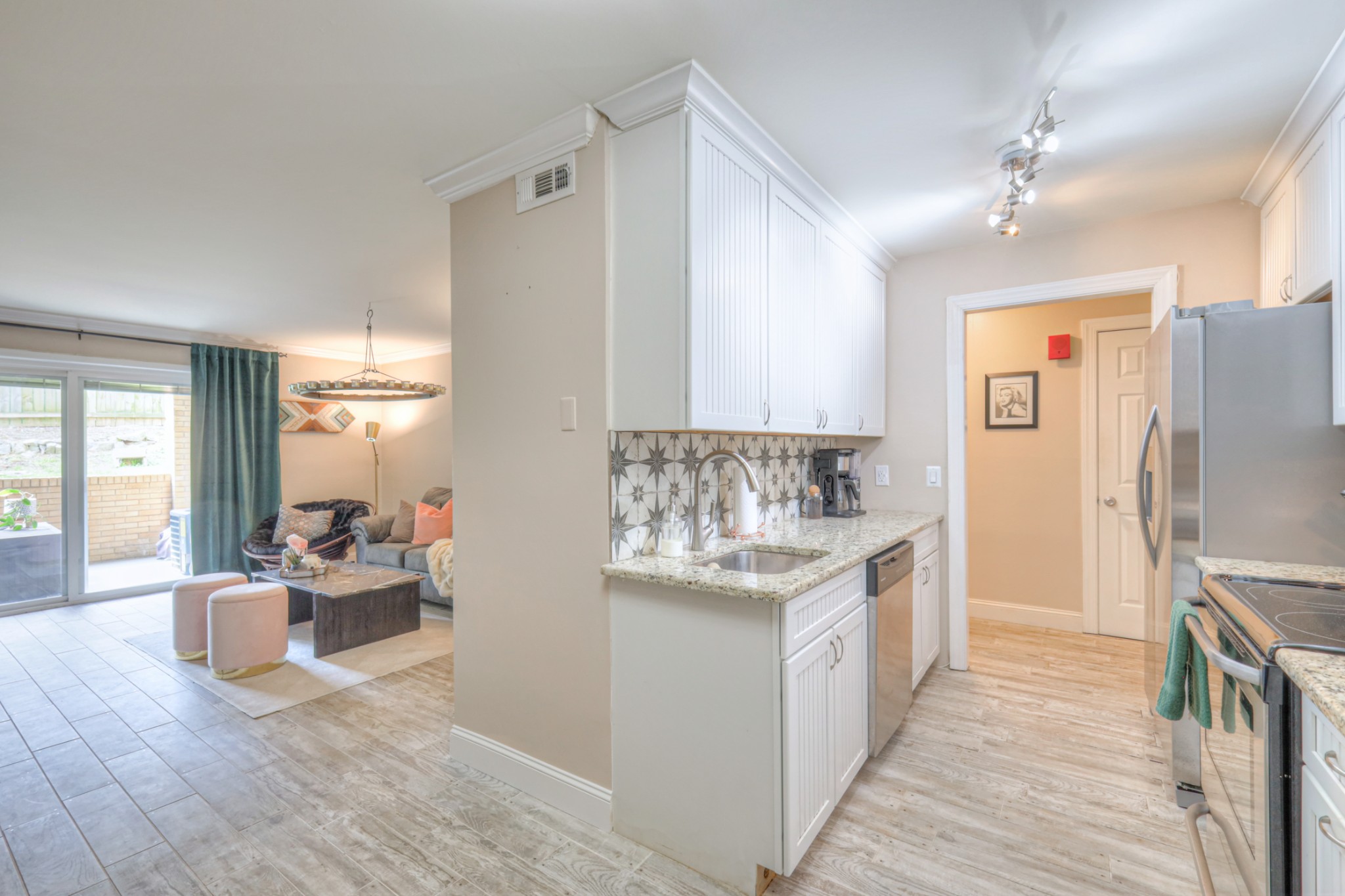 4425 Westlawn Dr B103