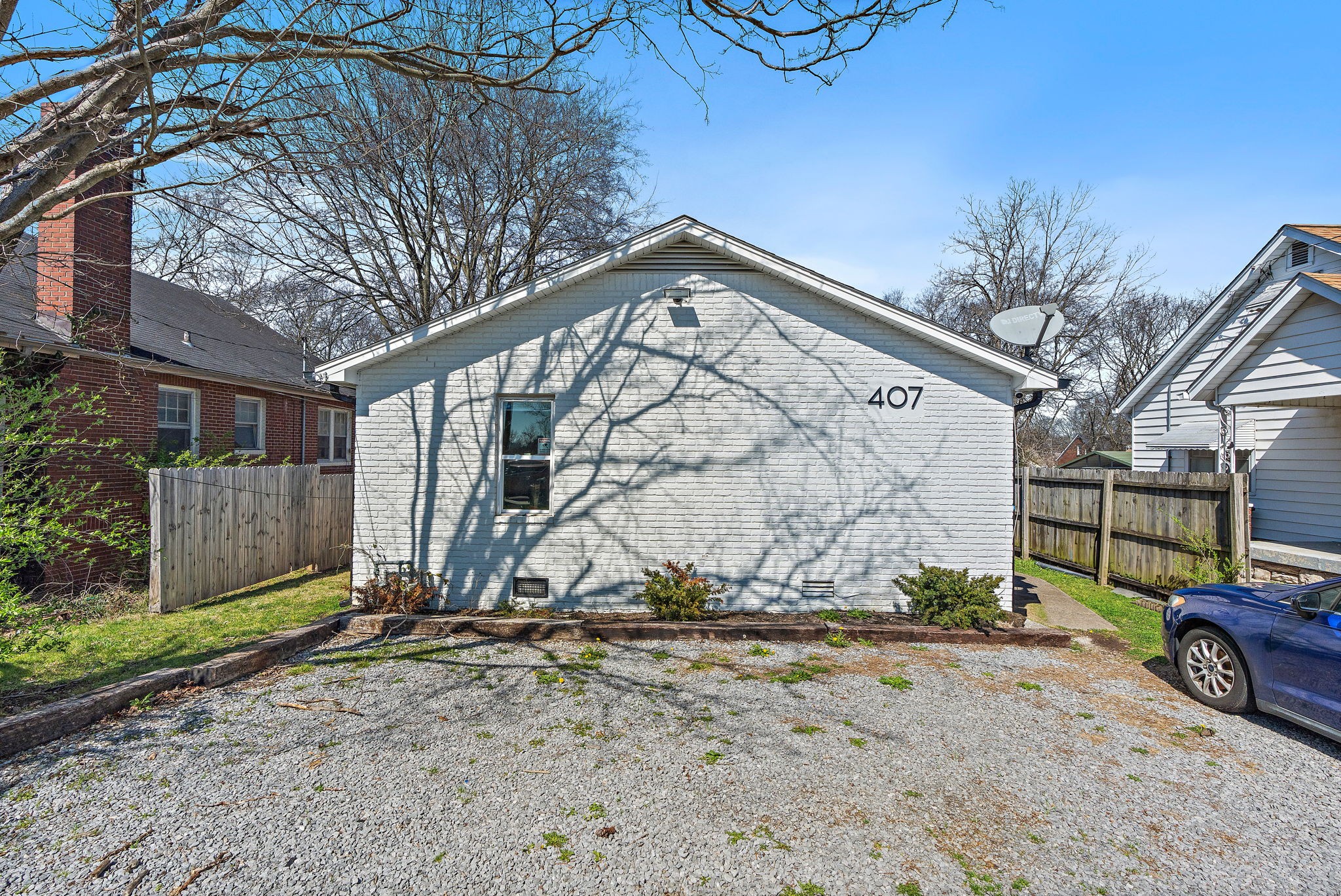 407 Edwin St