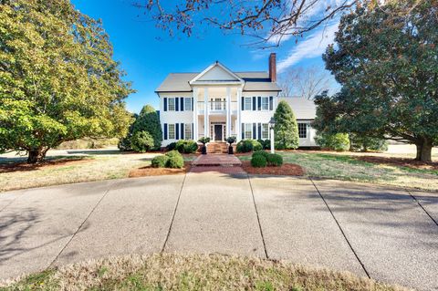 Photo of 402 Granny White Pike, Brentwood, TN 37027 (MLS # 3133913)