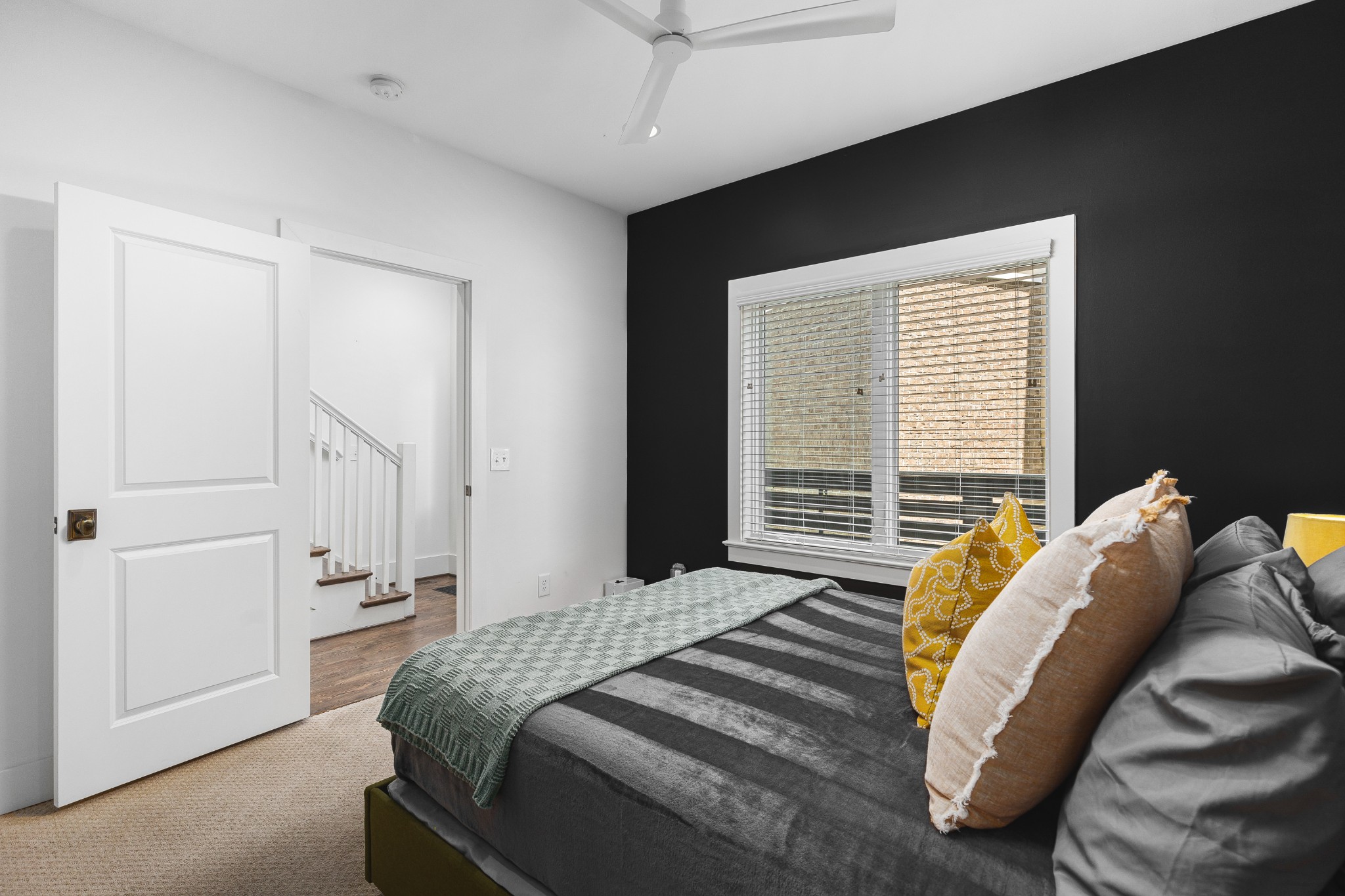 1033 Wedgewood Ave 2