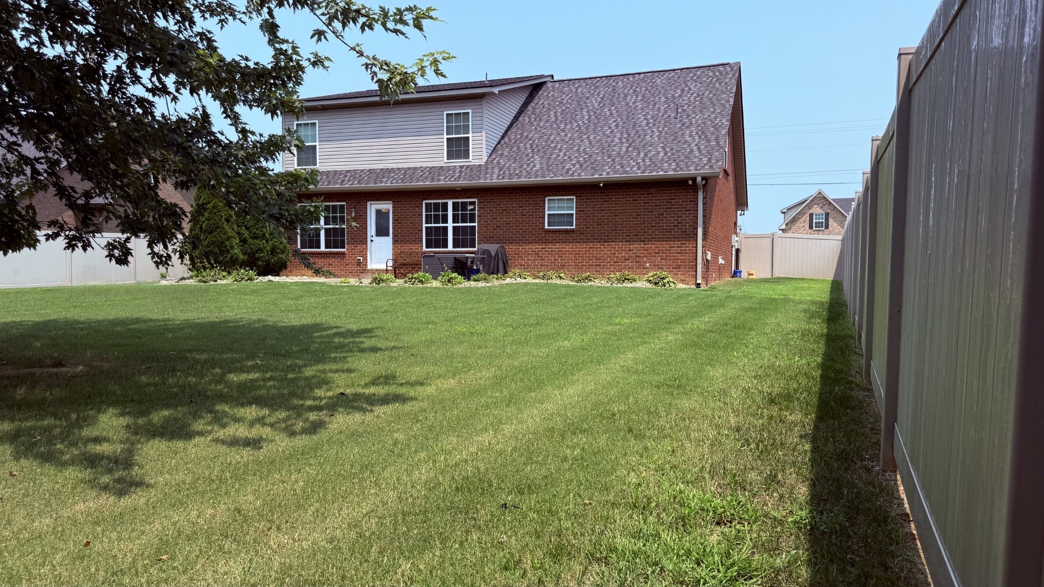 2409 Auldridge Dr