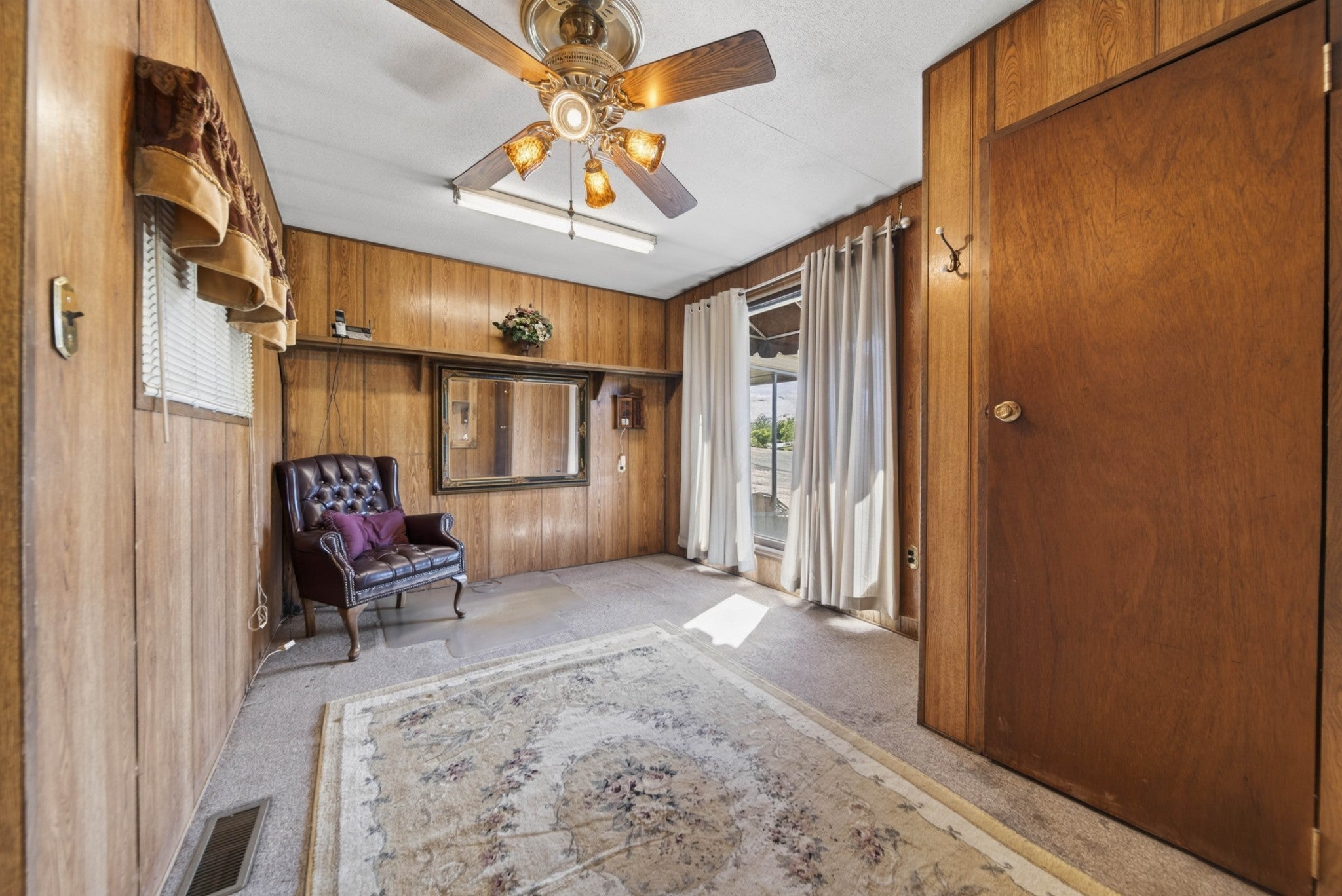 4025 Dickerson Pike