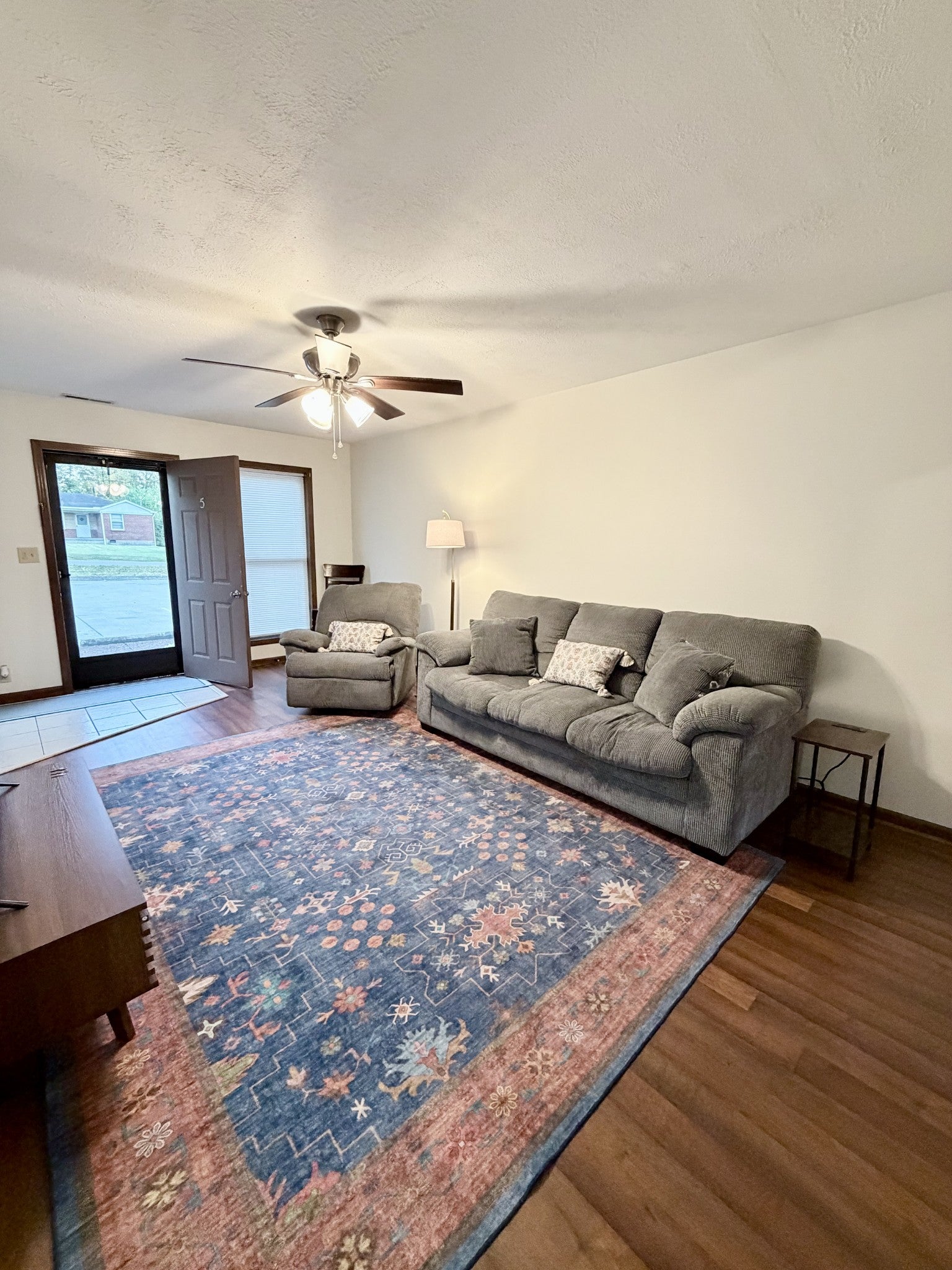 110 Elleta Ave #5