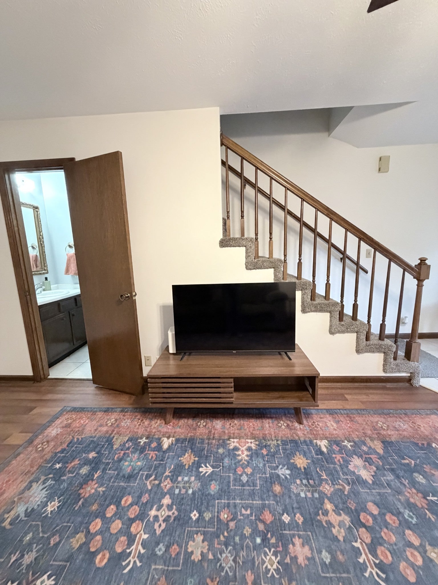 110 Elleta Ave #5