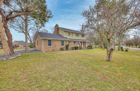 2422 Choctaw Trce Murfreesboro TN 37129
