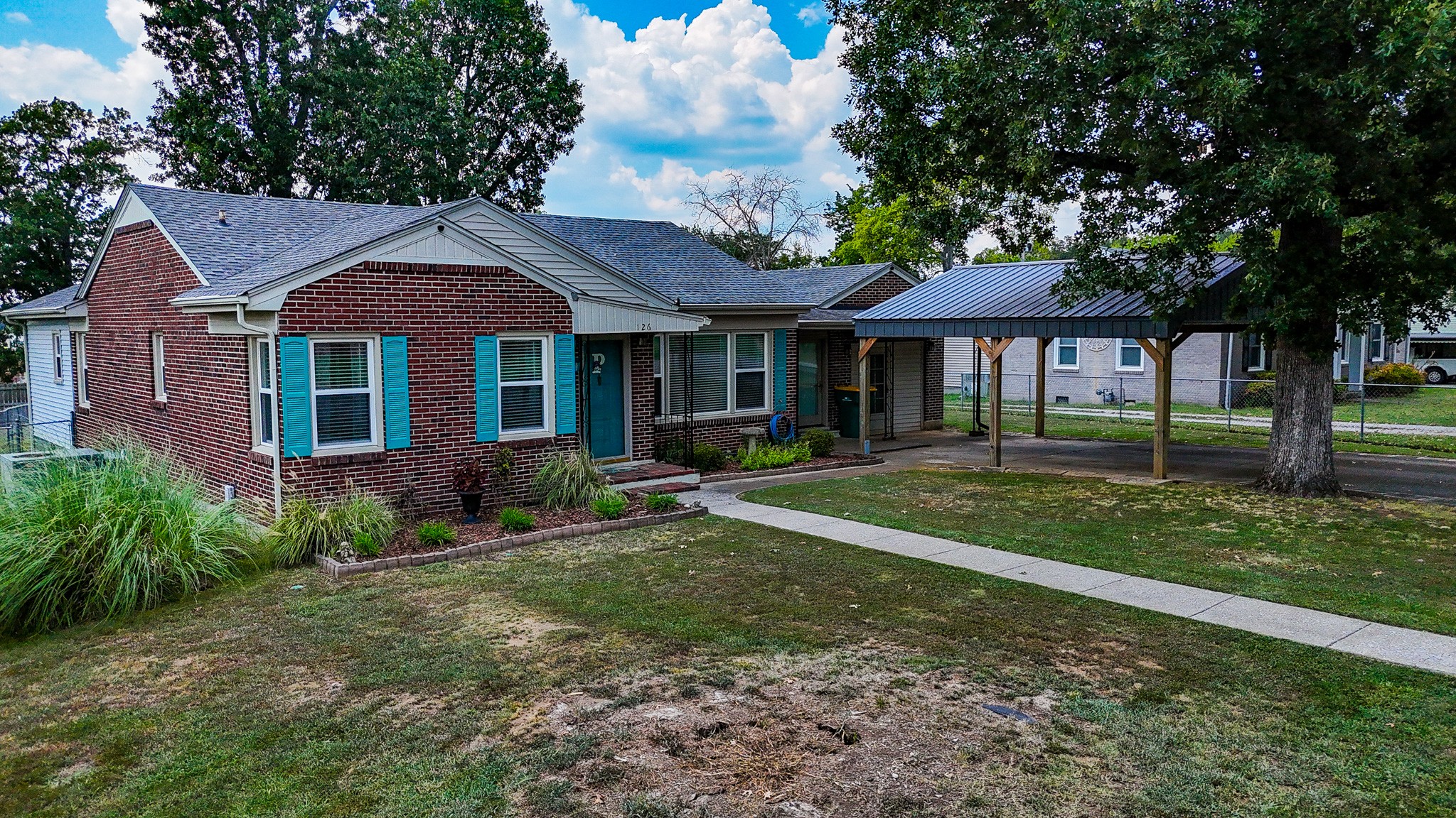 126 Armory Dr