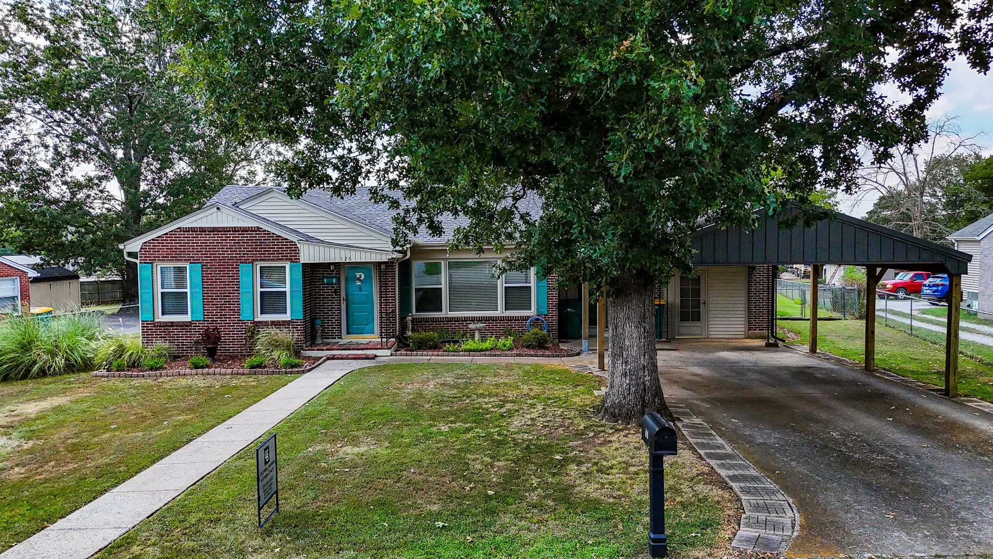 126 Armory Dr