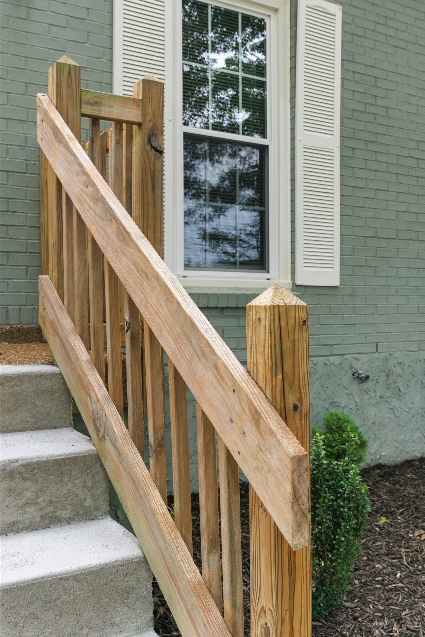 356 Cedarcliff Rd