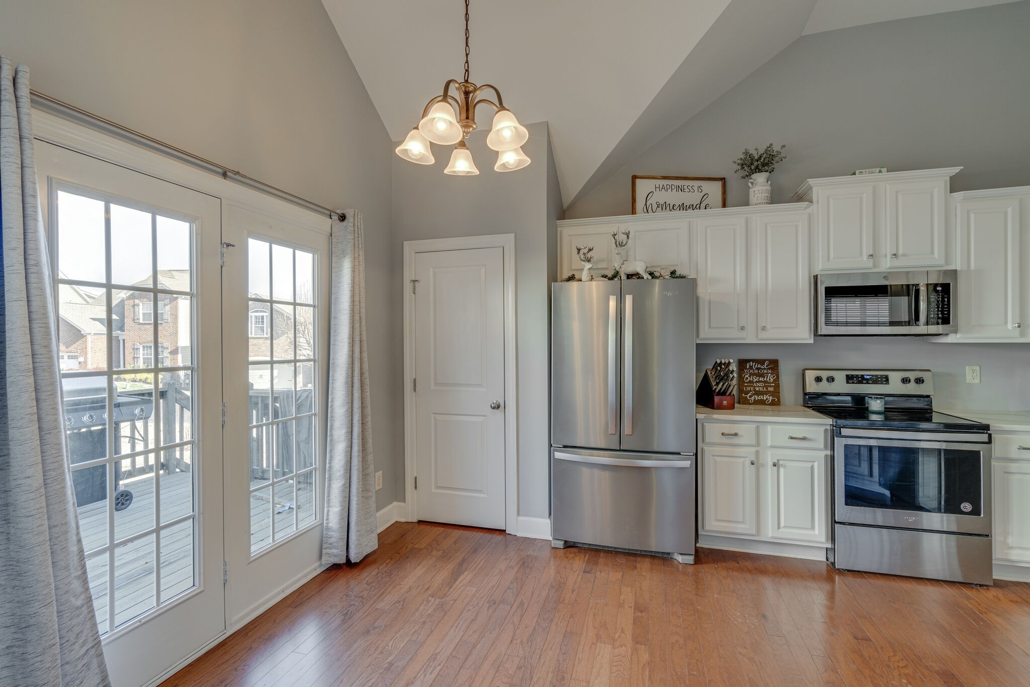 Madison, Tennessee 37115, United States, 3 Bedrooms Bedrooms, ,2 BathroomsBathrooms,Residential,Pending,143391