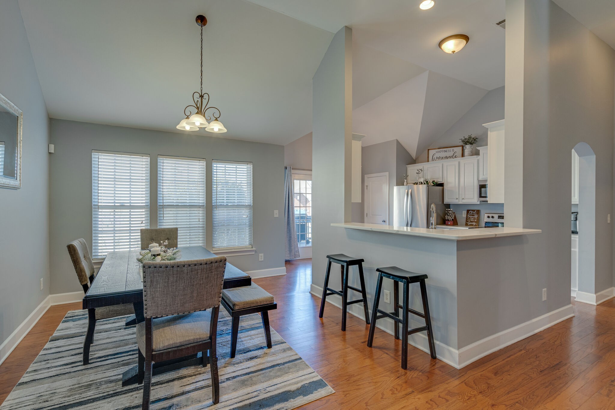 Madison, Tennessee 37115, United States, 3 Bedrooms Bedrooms, ,2 BathroomsBathrooms,Residential,Pending,143391