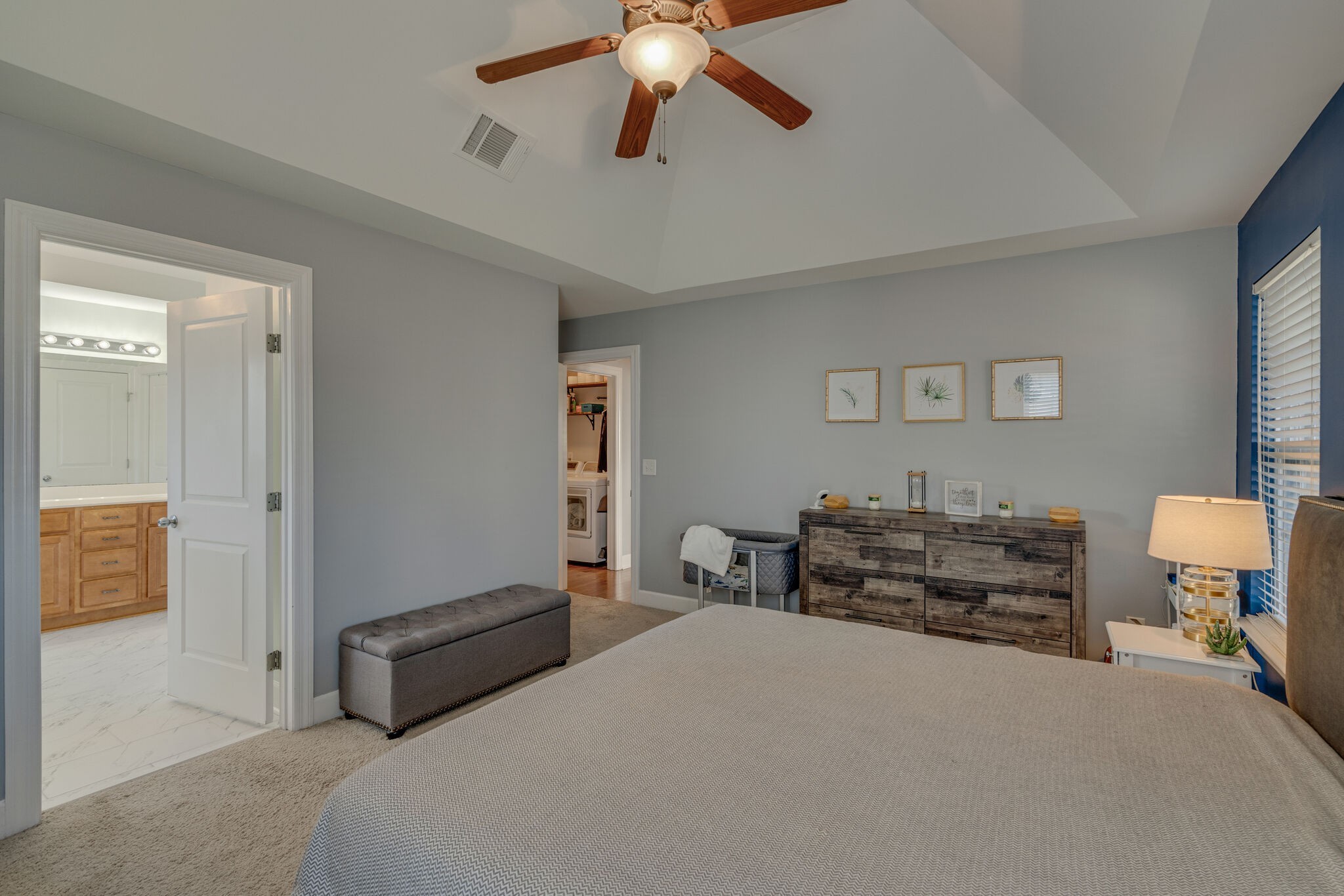 Madison, Tennessee 37115, United States, 3 Bedrooms Bedrooms, ,2 BathroomsBathrooms,Residential,Pending,143391