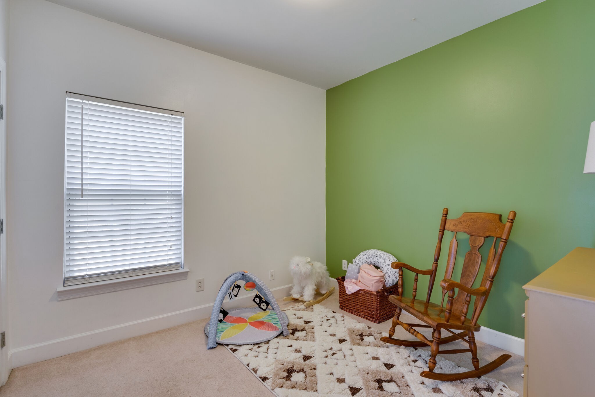 Madison, Tennessee 37115, United States, 3 Bedrooms Bedrooms, ,2 BathroomsBathrooms,Residential,Pending,143391