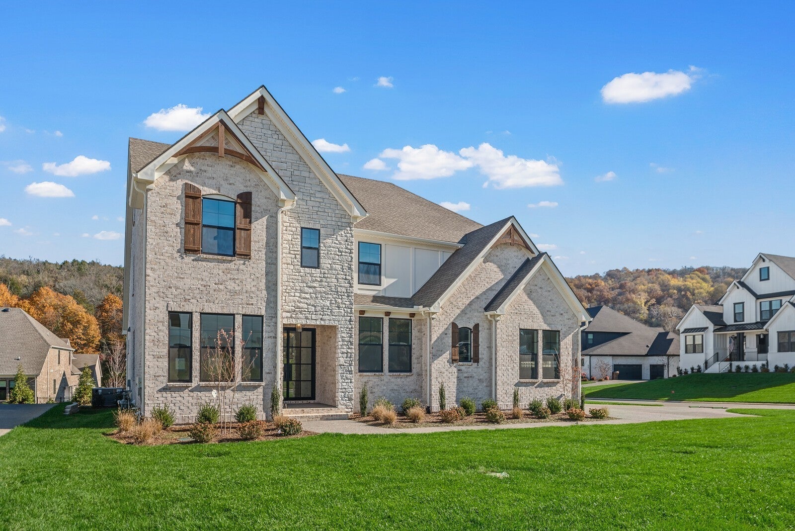 7290 Woodruff Drive