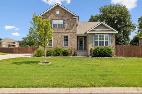 321 Twelve Oaks Ln Lebanon TN 37087