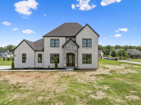 16 Blairmont Ct Winchester TN 37398