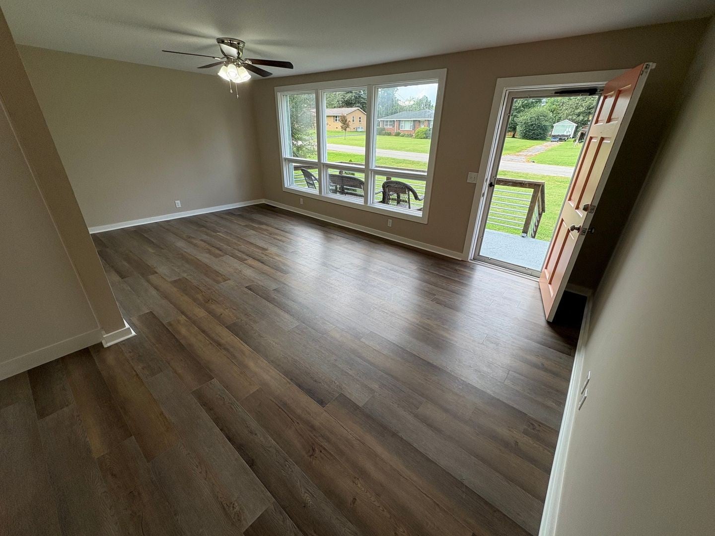 1614 Shady Cir