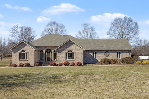 145 Franklin Heights Dr Winchester TN 37398