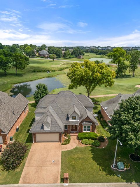 135 Black Hawk Way Murfreesboro TN 37127