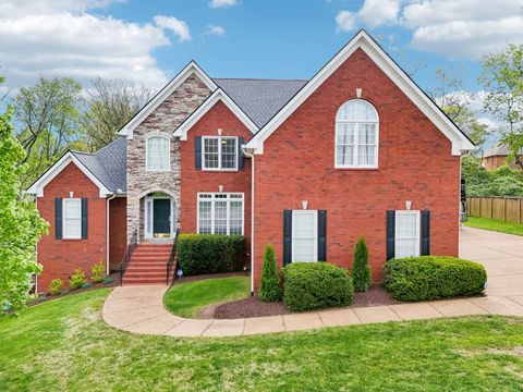 511 Derby Downs Lebanon TN 37087
