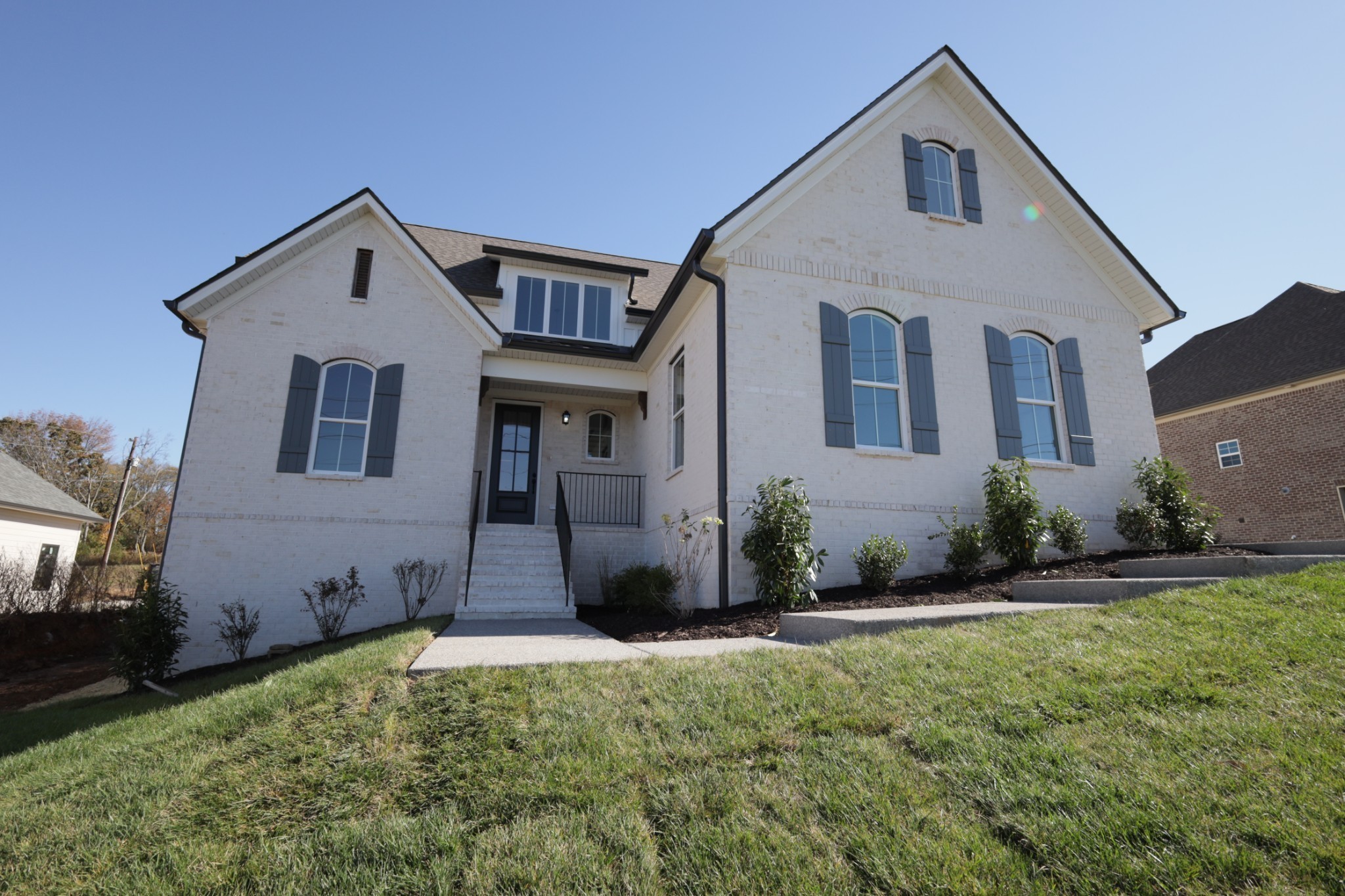 1123 Joe Martin Ln