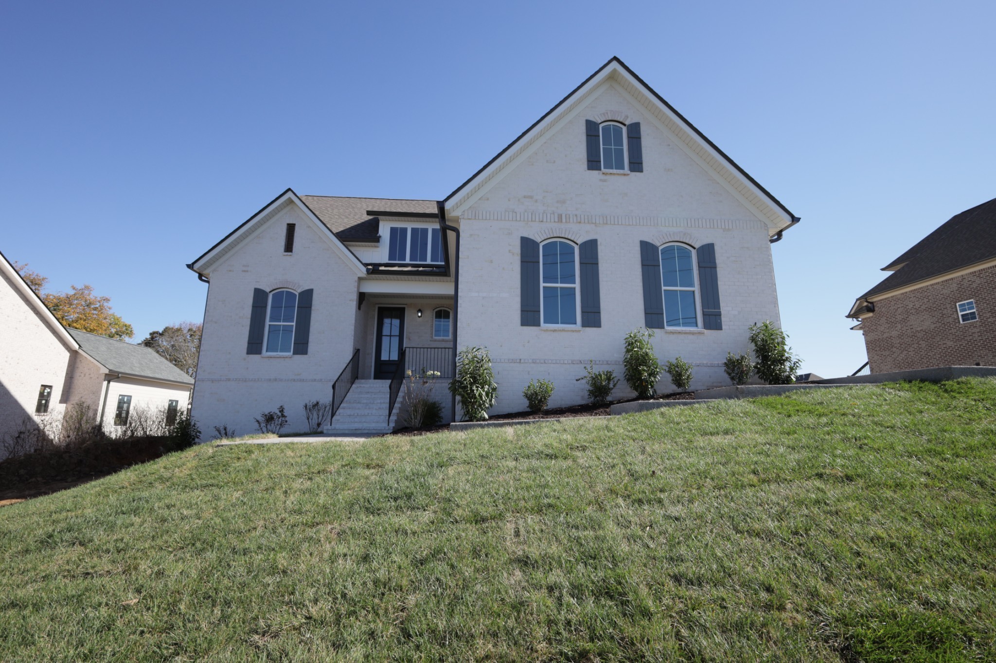 1123 Joe Martin Ln