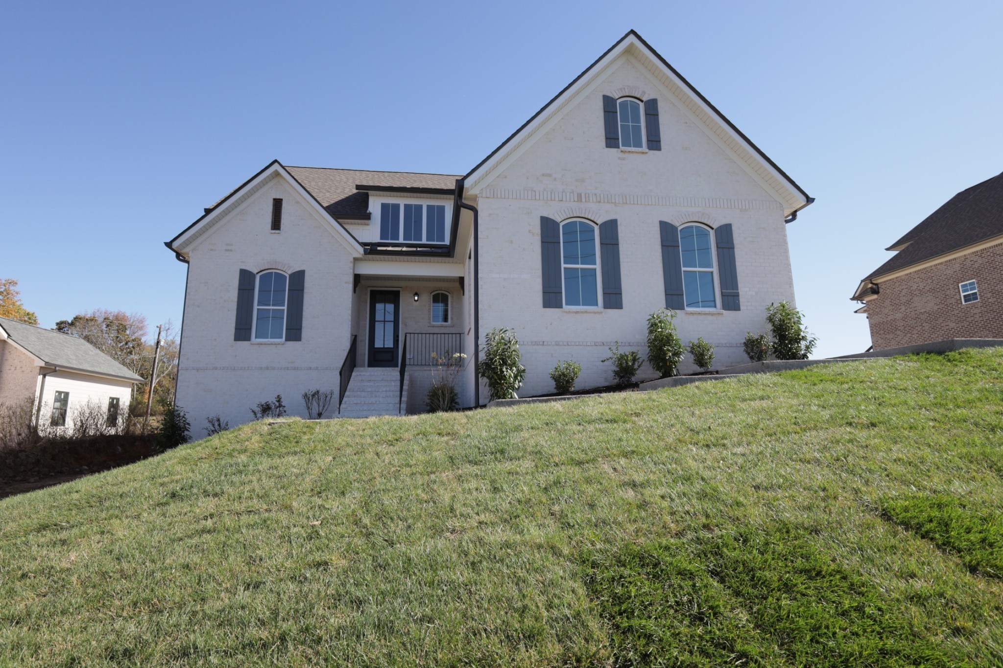 1123 Joe Martin Ln